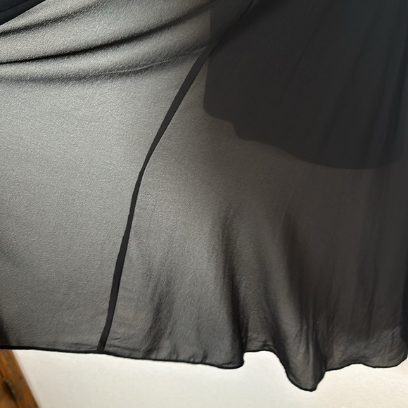 Nasty Gal Black Hook & Eye Crop Top With Sheer Cape Size Large - Picture 6 of 8